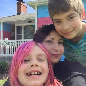 Debi-Jackson-and-kids-at-the-Equality-House